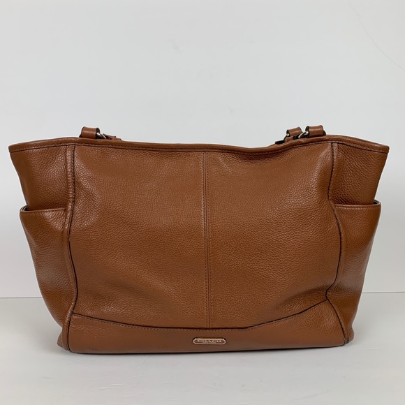 Coach Handbags - Coach Pebbled Leather Tote